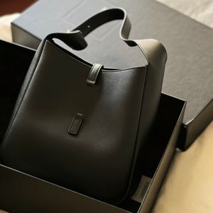 Designerska torba na ramię luksusowa torba na torbę hobo mody solidna torebka torebka czarna skóra klasyczna przekątna torebka torebka