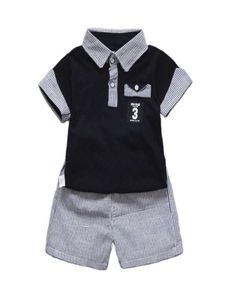 Giyim Setleri Yaz Çocuklar Toddler Sıradan Giysiler Takım Erkek Kız Kızlar Çizgili T Shirt Şort 2 PCSSETS Çocuk Bebek Pamuk Trac6697142