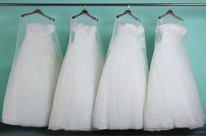 Långt 180 cm transparent mjukt tyll dammtäcke för hemkläder bröllopsklänning plagg brudklänning protektor mesh garn2393014