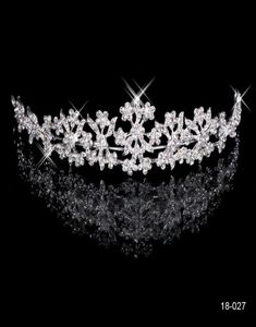 2015 Nowe tanie poniżej 5 eleganckich dhinestones Wedding Prom Party Tiaras Crowns 18k Bridal Jewelry Akcesoria