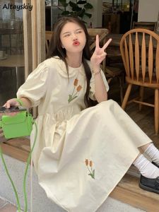 Abito ricamato Abiti da donna Manica a sbuffo a metà polpaccio Colletto alla Peter Pan Estate sciolto adorabile stile coreano Studenti di moda Cotone semplice