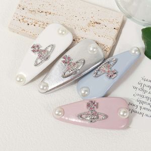 Designer Vivienewestwoods Hair Clip Empress Dowager Xis BB Clip är klar söt och söt Saturn hårklipp läder huvudstycke hår tillbehör handgjorda diamant inlagd si