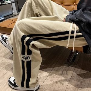 Side Striped Corduroy WideLeg Pant Men Korean Fashion Hip Hop Cargo Loose Casual Straight Sports Outdoor Running 240226