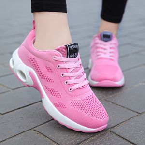 Atacado nova tendência da moda comércio exterior sapatos femininos sola macia respirável sapatos esportivos