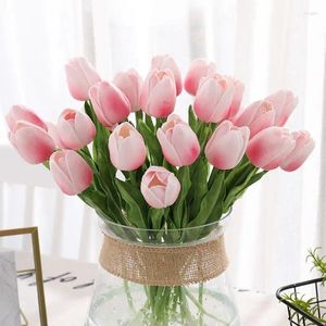 Decorative Flowers 35pcs/Lot PU Tulip Artificial Real Touch Fake Wedding Bouquet For Party Home Festival Decoration