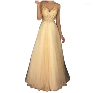 Vestidos casuais 2024 plus size senhoras moda sexy lantejoulas vestido dourado sem mangas festa com decote em v vestido longo elegante robe mulheres