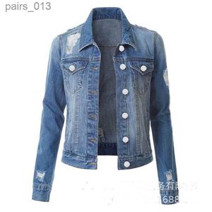 Kvinnors jackor Autumn Clothing Denim Coat Hål i full svänghalsficka Jean Outwear Lady Blue Black 240305