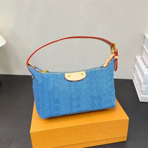 Väskor Designer Women Denim Hills Pochette Handväska Canvas Clutch Totes Makeup Purse M82949 Luxury Leather