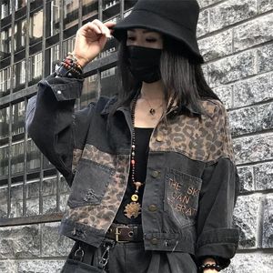 Giacca di jeans leopardata con ricamo Cappotti corti femminili Cappotto di streetwear spazzolato effetto vissuto Allentato Primavera Autunno Capispalla da donna 240301