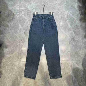 Женские джинсы Дизайнерские женские широкие прямые джинсовые брюки с высокой талией для похудения Универсальные модные и красивые 8Z22