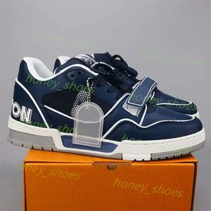 Designer Trainer Louisely Sneaker Sapatos Casuais Homens Mulheres Correndo Sapatos Couro De Bezerro Abloh Sobreposições Branco Verde Vermelho Azul Ao Ar Livre Vittonly Sapatos E53