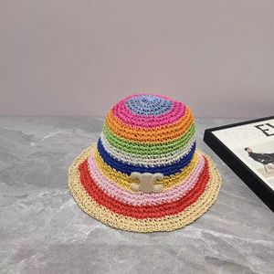 Kvinnor Autumn Summer Fashion Designer Bucket Hat Iridescence Patches Outdoor Vacation Travel Brev Brev Broderi Straw Hatts