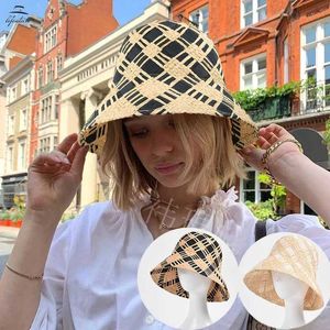 Breda brimhattar hink hattar 2023 Spring Summers Raffia Sun Hat Foldbar Fisherman Cap Trave Beach Luffy Straw Panama Handmade UV Protection Bukcket Hat J240305