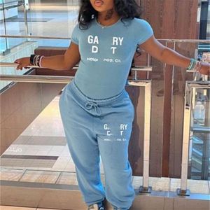 Women Tracksuits Two Pieces Set Designer 2024 New Fashion Short Sleeve Pants Casual Letters Printed Sports Set 4 Colours