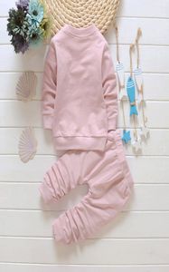 Bambino Neonati maschi Vestiti Primavera Autunno Orso Tempo libero Magliette a maniche lunghe Pantaloni Neonata Vestiti Bambini Bebes Suits4658557