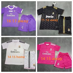 Maglia da calcio retrò per bambini del Real Madrid Maglia da calcio per bambini GUTI BENZEMA SEEDORF CARLOS RONALDO KAKA 11 12 13 14 ZIDANE Beckham RAUL Kit per bambini FIGO vintage