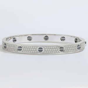 Privat anpassad lyx lysande mode romantiska par armband au750 18k guld naturlig diamant klassisk kärlek märke armband