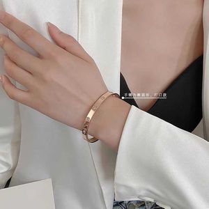 Designer charm Live streaming light luxury high-end titanium steel bracelet with ten diamonds gold Carter bracelet that does not fade simple and niche