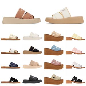 Sandali di design di alta qualità alla moda Ciabatte in tela Pantofole estive quadrate Piatte Woody Luxury Donna Piattaforma ricamata beige Bianco Nero Rosa