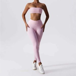 Kvinnors träningsdräkter Yoga Set 2-stycken Hög midja i Sports BH Womens Track and Field Suit Gym Övning Push Up Running Sports Sport Fitness Suit J0305