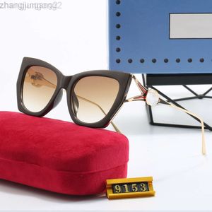 Designer Sunglasses New Overseas Box Sunglasses for Men and Women Street Photography Sunglasses Classic Travel Fashion Glasses 9153 Cucci