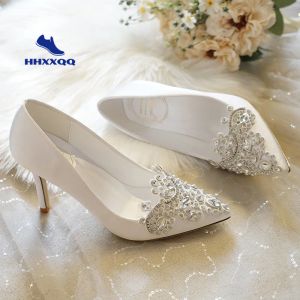 Klänningar vit hög häl spetsade stiletto strass satin spets kvinnor skor klänning bankett skor brudtärna bröllopskor y02