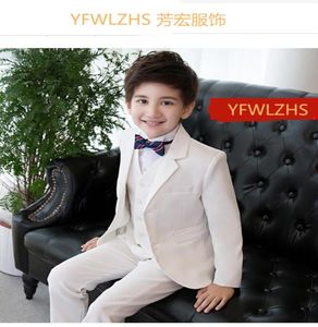 Boy039s formella slitage lapel barn komplett designer stilig pojke bröllop kostym pojkar klädsel custommade jackapantsstievest a295485280