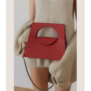 Small Designer Trendy Brand Minimalist Handbag Trapezoidal Chain Single Shoulder Crossbody Väskor Small Bag 240131