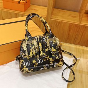 Designer Vercaces Bag Womens Bag New Trendy Printed Elegant Printed Handbag Single Shoulder Crossbody Bag Half Round Saddle Bag