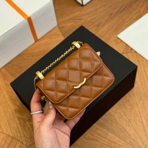 女性デザイナーミニラブリーリップスティックバッグ10x12cm 8色の革2ゴールデンボールダイヤモンドゴールドハードウェアマテラスチェーンコイン財布肩クロスハンドバッグ