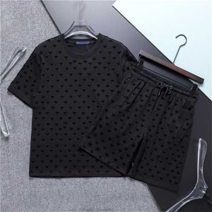 Nuove tute firmate da uomo pantaloncini da spiaggia estivi Pullover set di abbigliamento sportivo Lettere Stampa grossisti Moda donna T-shirt da corsa all'aperto Tute a maniche corte