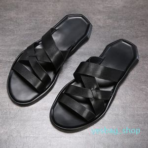 Men's sandalnewtop layer leather shoes beach shoes fasion casual breathable non-slip soft soles sandal men