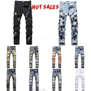 Designer Mens Jeans High Street Jeans Roxo para Mens Calças Bordadas Mulheres Oversize Rasgado Remendo Buraco Denim Reta Moda Streetwear Slim A0071