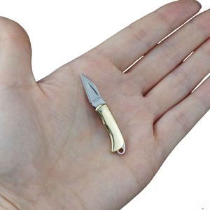 Coltello pieghevole piccolo in acciaio fuso di precisione in ottone EDC da esterno, tasca con ciondolo chiave ultraleggero, mini coltello portatile 996607