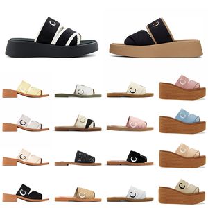 Partihandel berömda designer sandaler kvinnor mjuk beige bruna sommar tofflor platt fyrkantiga glider träy lyx duk broderi vit svart rosa plattform sandal