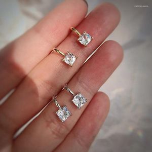 Stud Earrings Super Flash Zircon Small Female Temperament Simple Curved Square Mini 2024