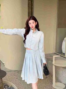 Designer Shenzhen Nanyou High End Miu Home Tidig Autumn Daily Casual Versatile Light Color Washed Shirt Pleated kjol Set D3M1