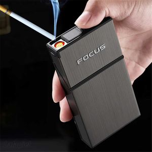 Isqueiros Fine Smoke Cigarette Case 20pcs capacidade ultra-fino suporte de charuto com carregamento USB luz caixa de charuto de metal presente masculino Q240305