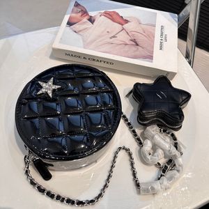 Yıldız şekilli bir makyaj çantası anahtar cüzdan ile eşleştirilmiş tam elmas yıldız logosu Lüks crossbody çanta tasarımcısı çanta omuz çantası para çantası klasik elmas kapitone çanta