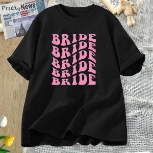 TシャツレトロブライドブライドメイドTシャツ女性女性ブライダルパーティーテーマパーティーティーシャツウェディングボーホー花嫁グラフィックTシャツ