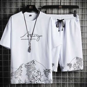 Herrspåriga herrar T-shirt+Shorts Set Summer Breattable Casual T-shirt Running Set Fashionable Harajuku Printed Mens Sportswear 2023 New Model J240305