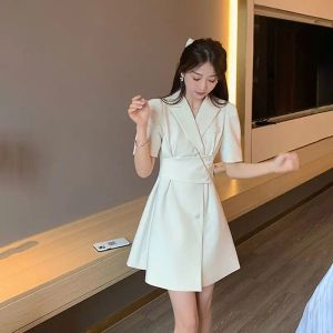 女性のためのドレスドレス2023ブレザー服ミニホワイトウーマンドレスフォーマルな機会短いトレンディな衣装安いカジュアル韓国スタイルxxl