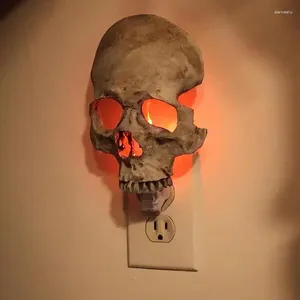 Night Lights Halloween Skull Realistic fatta a mano Candela gotica inserita in pareti unica decorazione per la casa spettrale