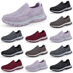 Nuove scarpe anziane primaverili ed estivi da uomo con scarpe da passeggio a un passo sola scarpe casual casual gai scarpe da donna 39-44 19