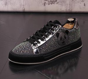 Men Designer Cartoon Rhinestones Sneakers Slip on Sneaker Glitter Casual Shoe New Dandelion Spikes Flat Leather Shoes Th Dandeli s