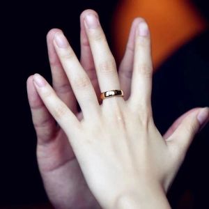 Новое титановое кольцо из нержавеющей стали для мужчин и женщин, обручальные обручальные кольца