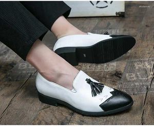 Scarpe eleganti Mocassini con nappe con punta a punta squadrata Traspiranti Leggeri Slip On per passeggiate all'aperto Guida Primavera Estate e Autunno