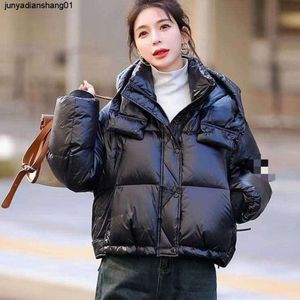 Women Down Parkas Mens Jackets Designer Trapstar Haftamed Jacket Fashion Casual Winter Puffer Coats Pary na zewnątrz