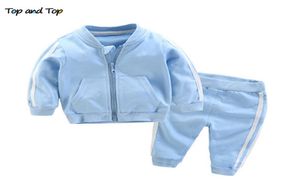 Top and Top Fashion Kids Baby Boy Ubrania bawełniane bluzy bluzy z długimi rękawami 2PCS Tracksuit Baby Baby Girls Stroje Bebes LJ2012080376