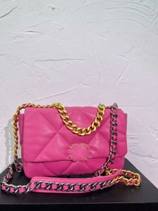 Tasarımcı omuz çantası kadın zincir kayış çantası debriyaj çantası çapraz vücut el çantası moda cüzdanı messenger klasik mini çantalar bayan yüksek kalite için ithalat çantası